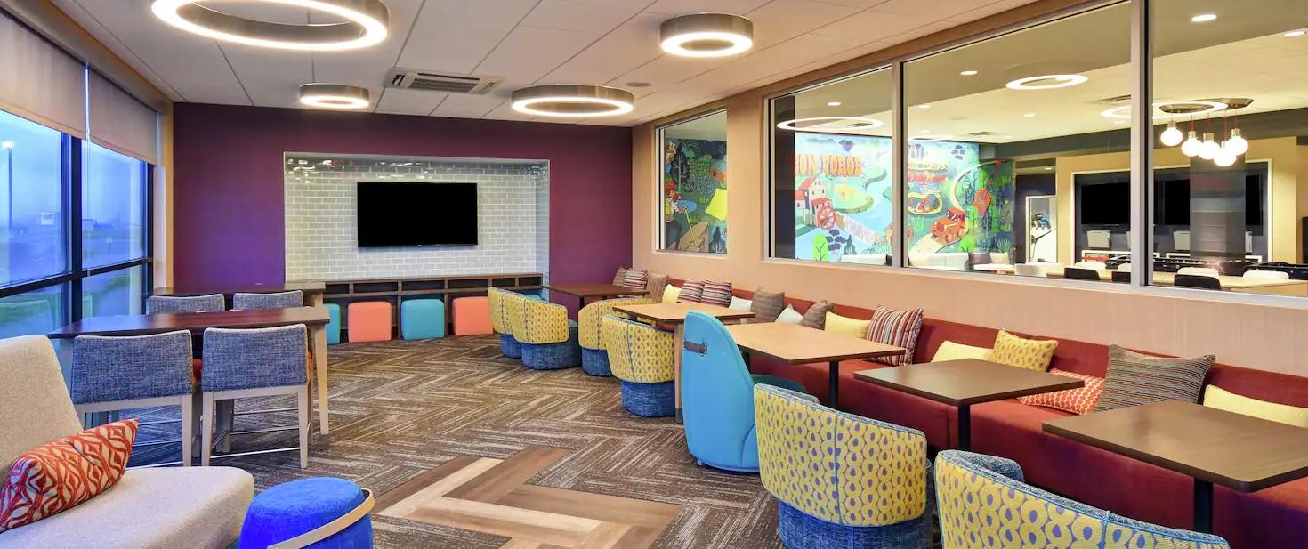 מלון Ramada Conference Center ווילמינגטון מראה חיצוני תמונה